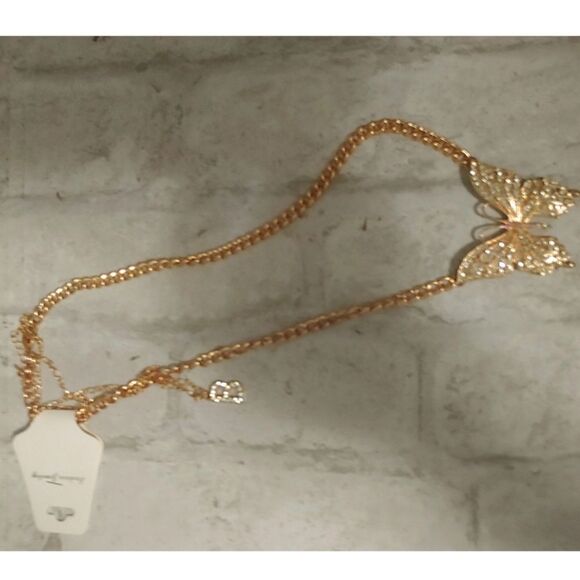 Butterfly Necklace in Gold Plate and Rhinestones NWOT - Picture 3 of 8